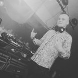 Retro Time In Attack by Seventeey