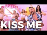 Selfie - Kiss Me (Radio Edit)