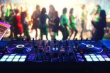 HenrySz - The bass hits in the club ( Orginal Mix )