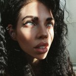 Caroline Roxy - Higher