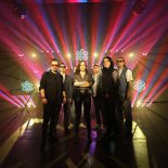 Sylwia Strug, Zespół Omega - Niech muzyka gra